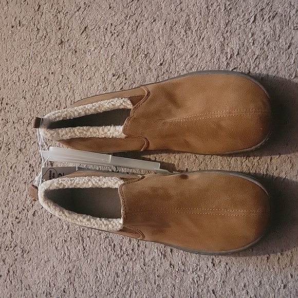 Mossimo Supply Co. Other - MEN'S beige suede house slippers. Size 12. Brand new. Tag on.